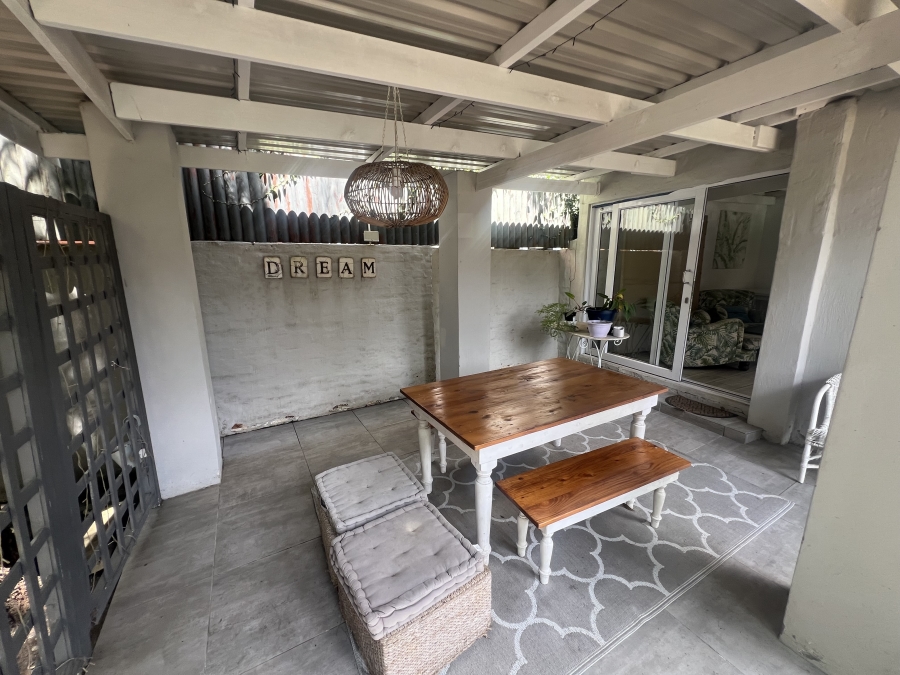 Commercial Property for Sale in Vincent Eastern Cape